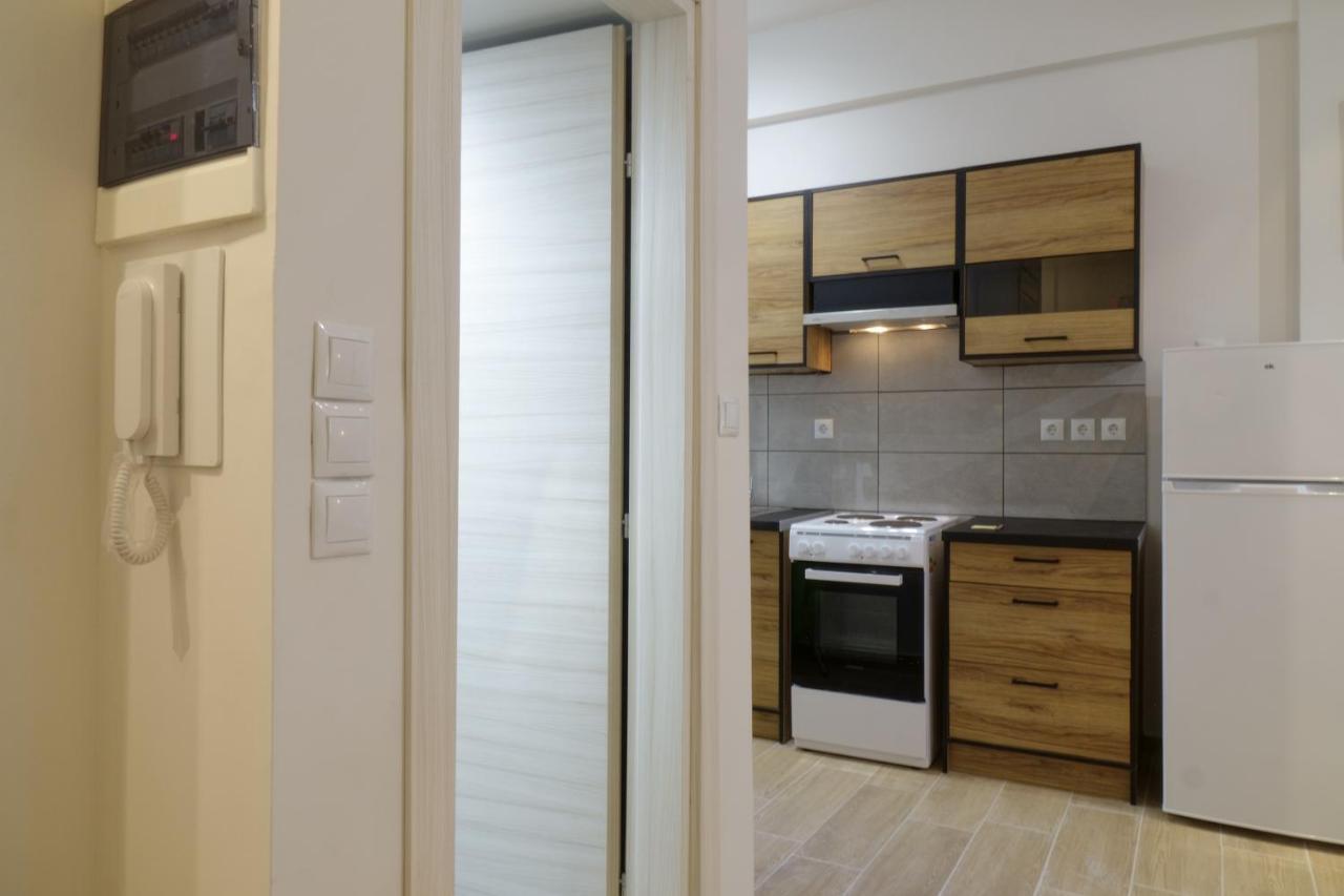 Cozy Apartment In Neos Kosmos By Zain Athènes Extérieur photo